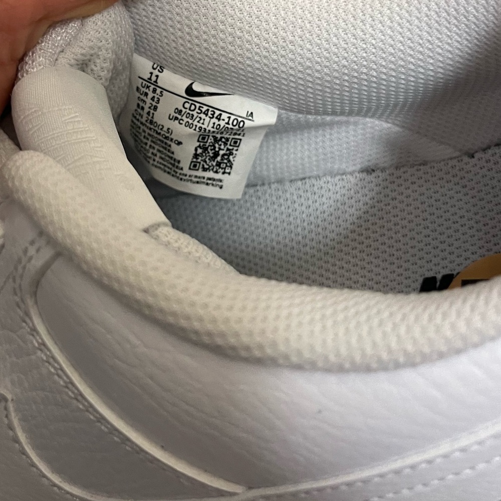 NWOT NIKE Court Lows All White no original box size 11 - Picture 9 of 17